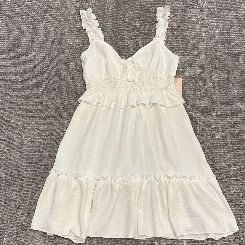 NWT Inspired Heart White Ruffle flowy Sleeveless Dress size M